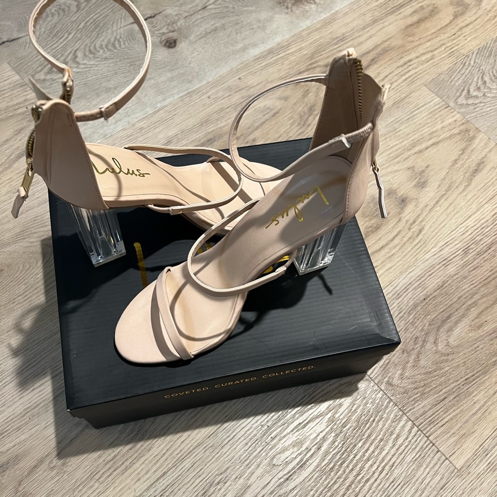 Lulu’s Isabella Strappy Heels